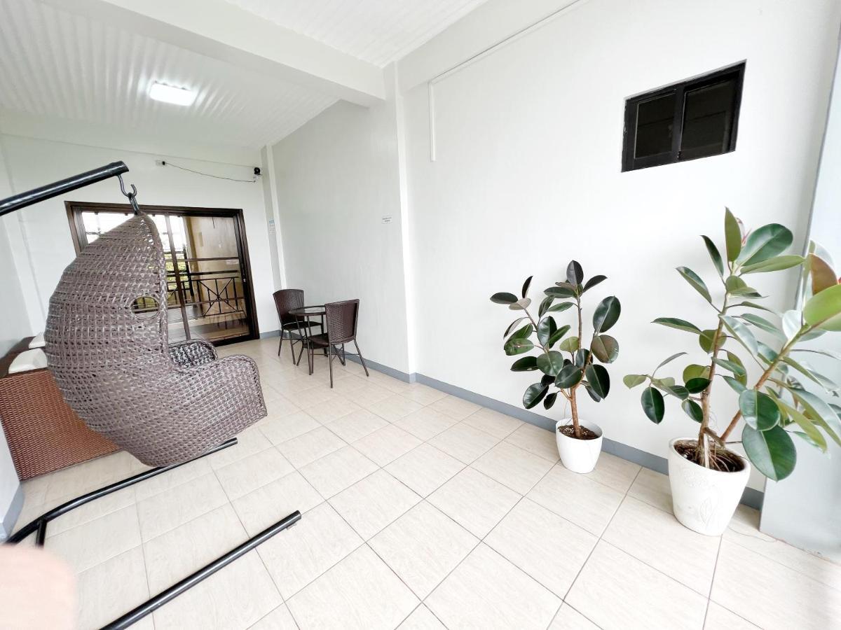 Verra Inn Tagaytay City Esterno foto