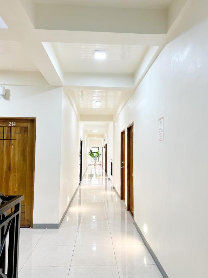 Verra Inn Tagaytay City Esterno foto