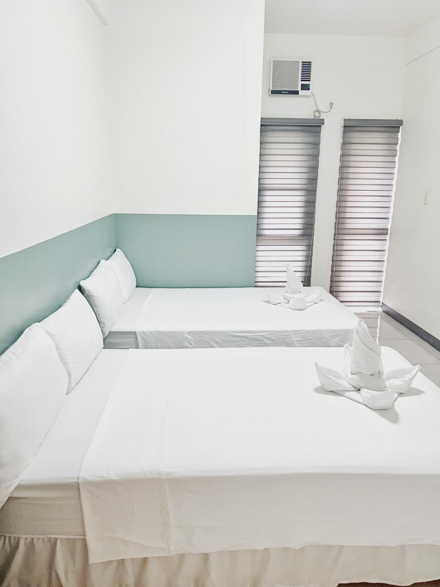 Verra Inn Tagaytay City Esterno foto